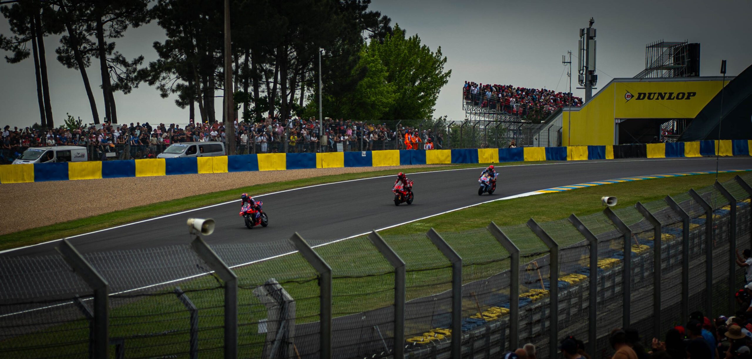 MotoGP, moto en virage